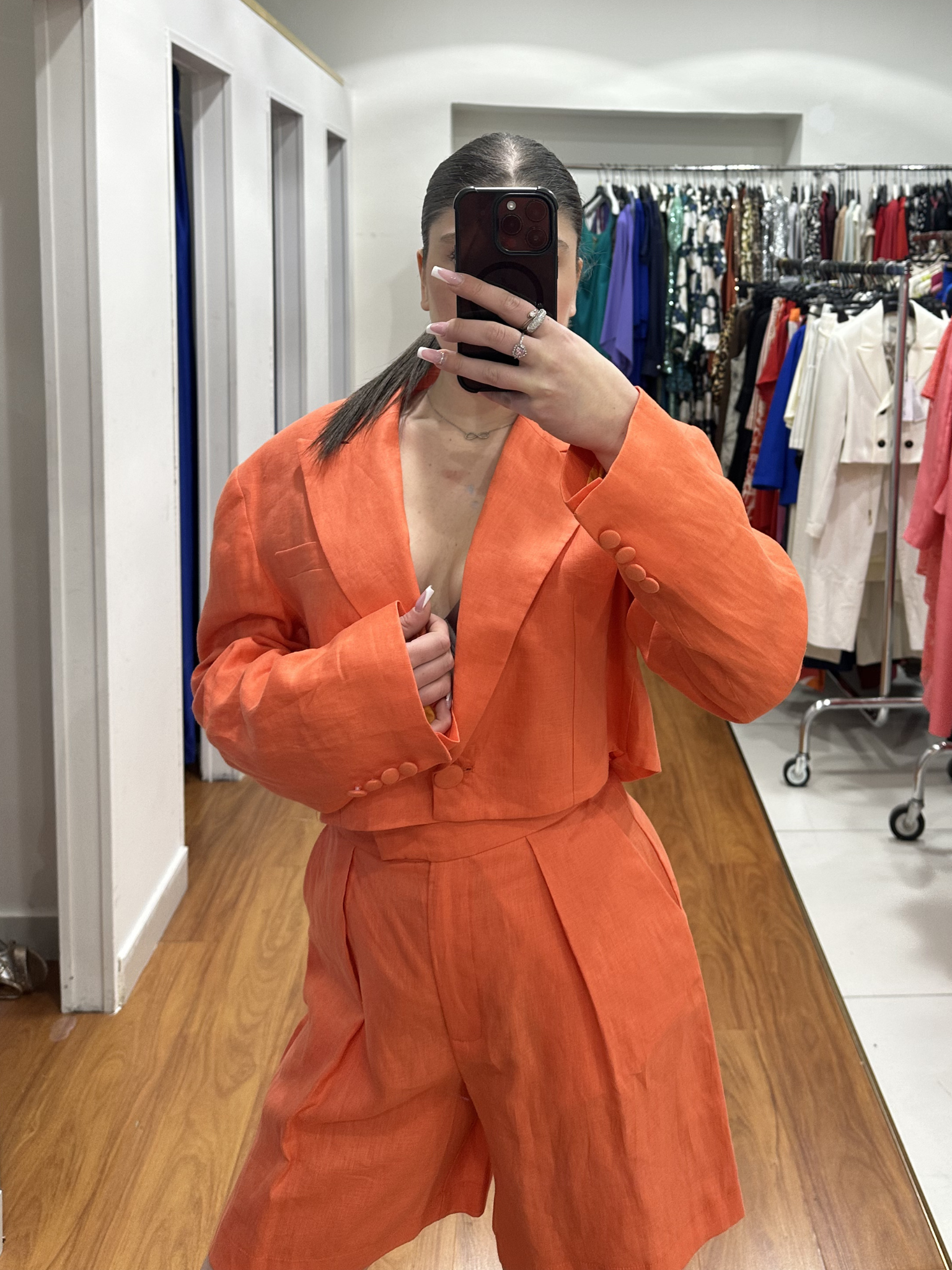 Silence - Tailleur con Bermuda arancio