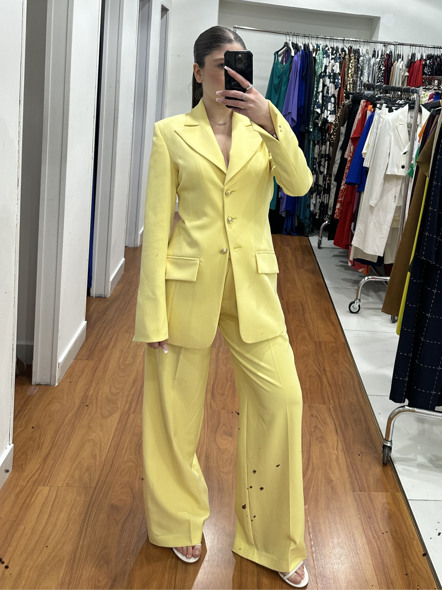 Silence - Tailleur in Giallo