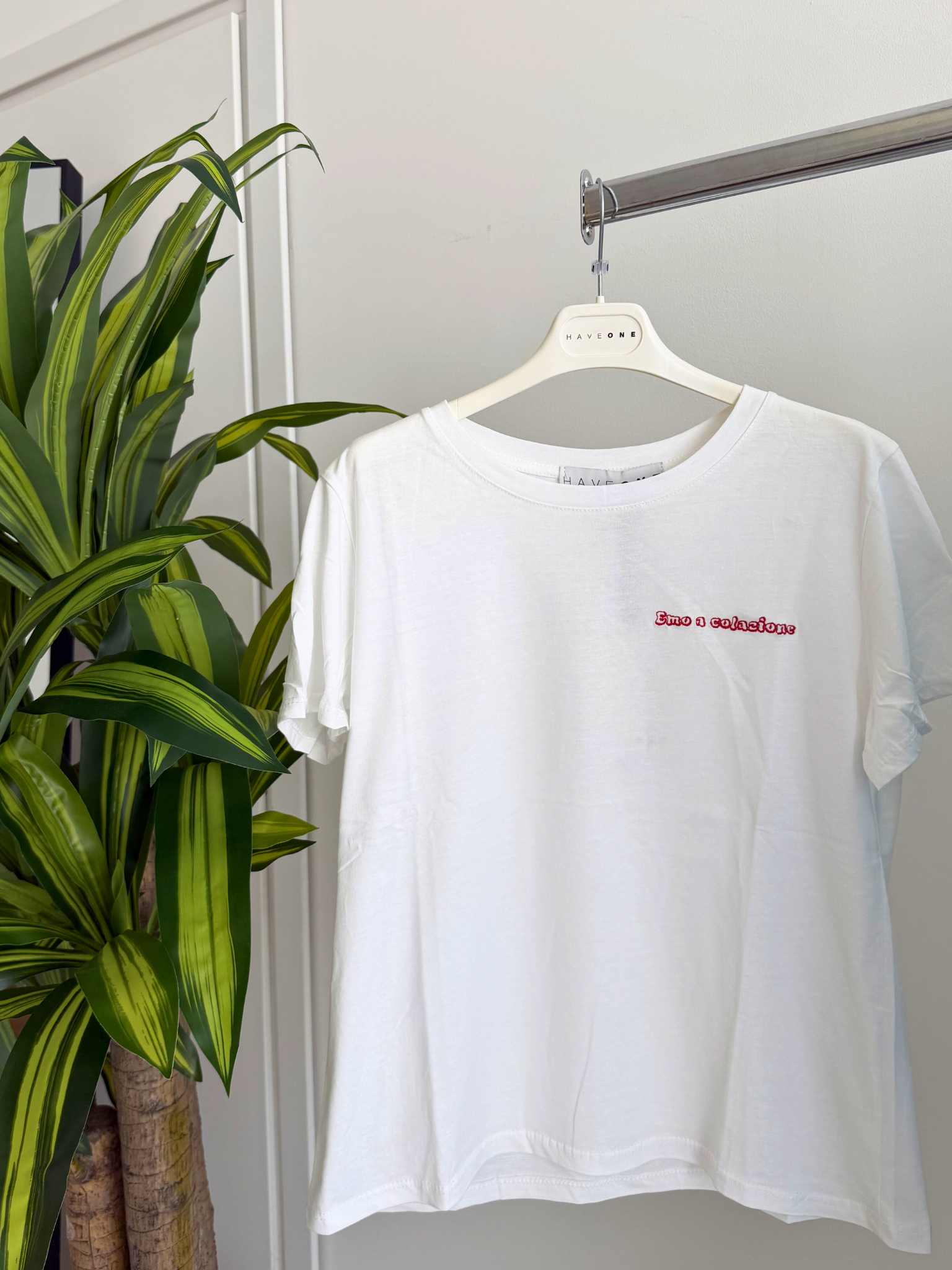 HAVEONE - T-SHIRT Emo a colazione