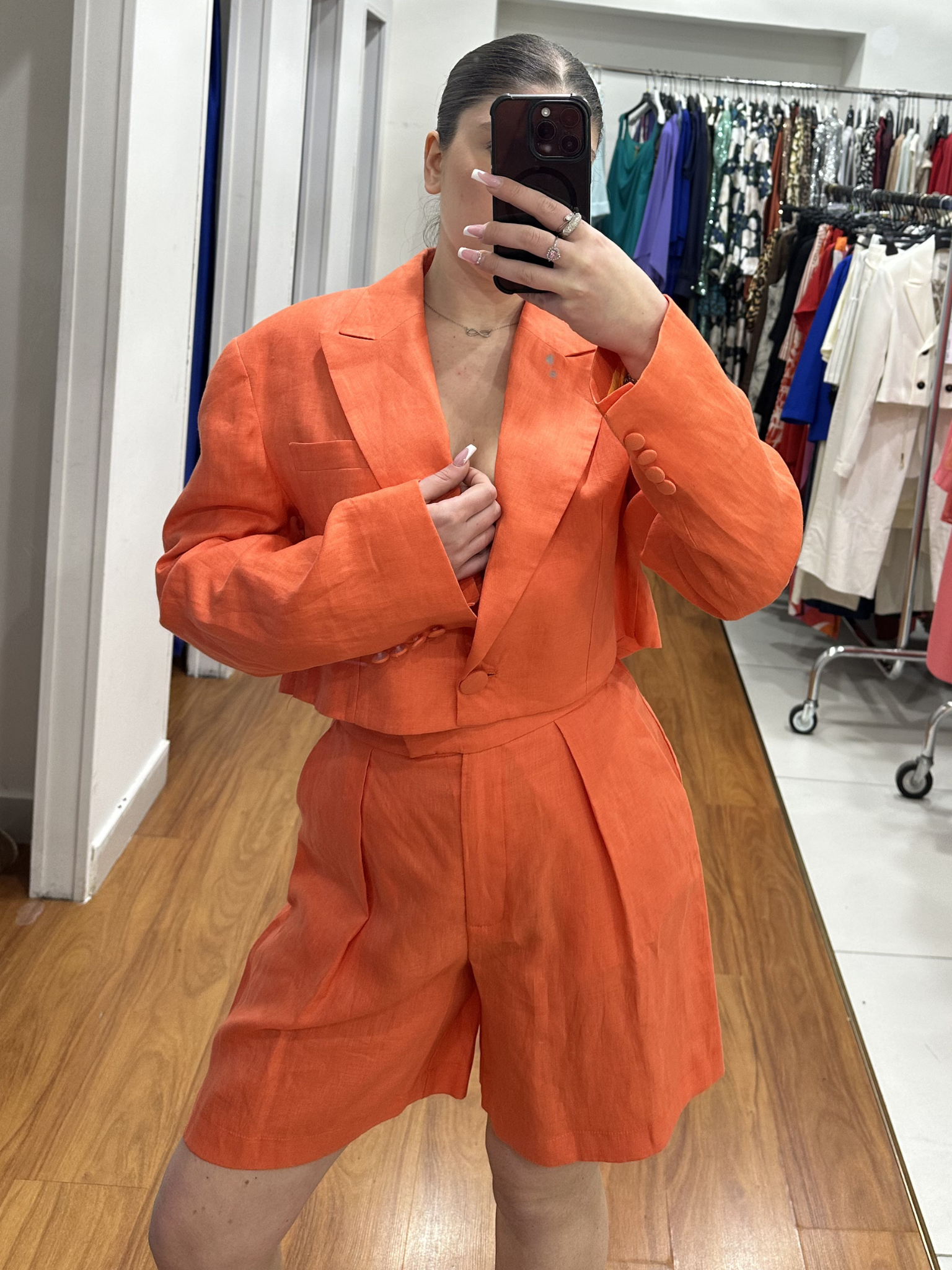 Silence - Tailleur con Bermuda arancio